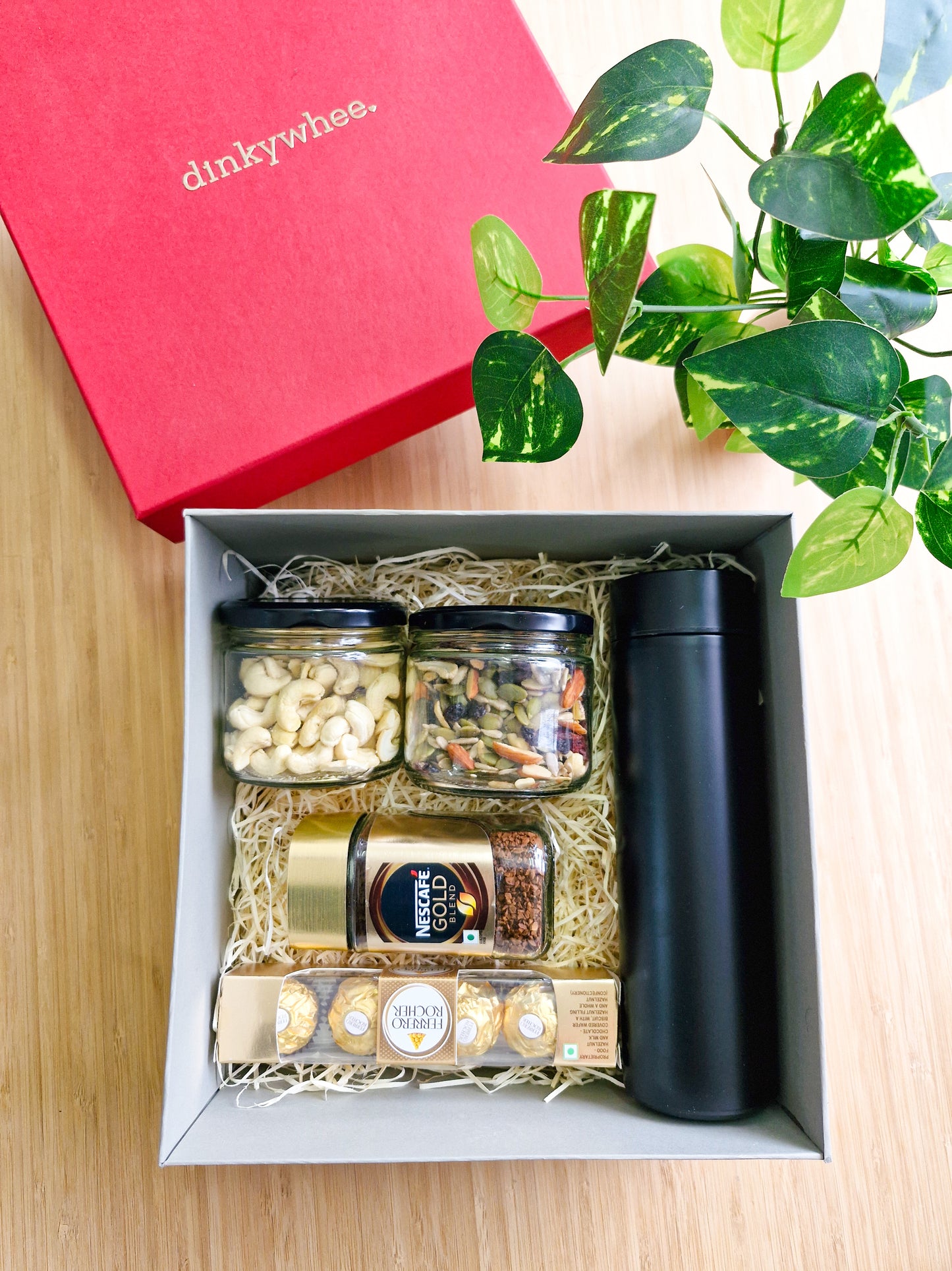 Infinite Bonds Gift Hamper